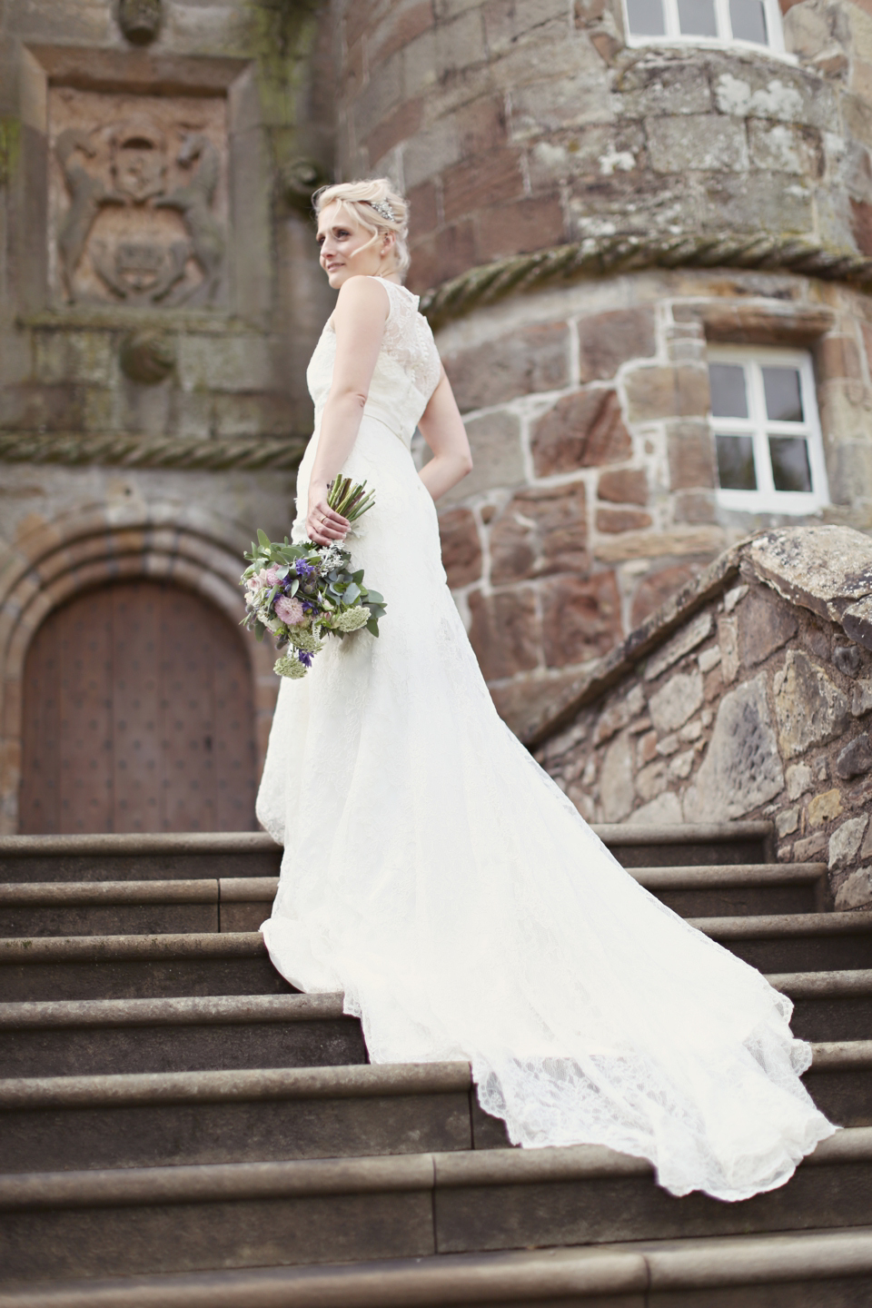 Scottish castle wedding // Craig and Eva Sanders Photography