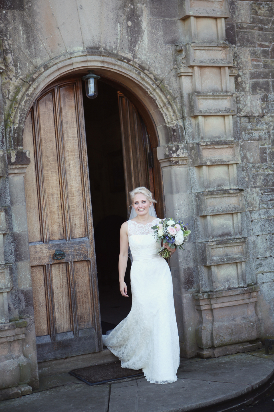 Scottish castle wedding // Craig and Eva Sanders Photography