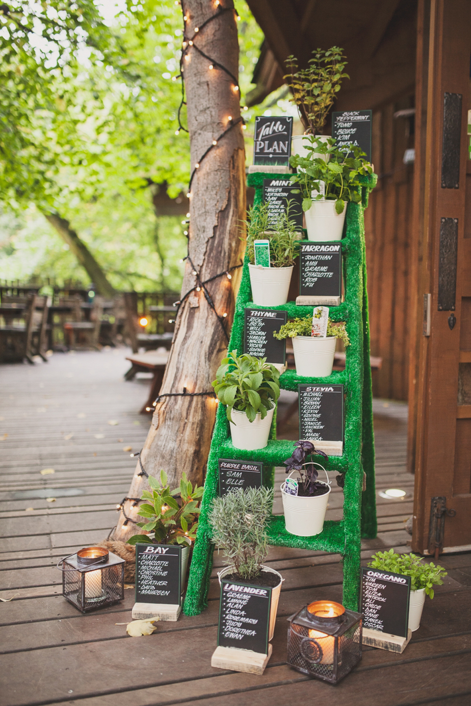 Justin Alexander wedding dress // Alnwick Treehouse wedding // Katy Melling Photography