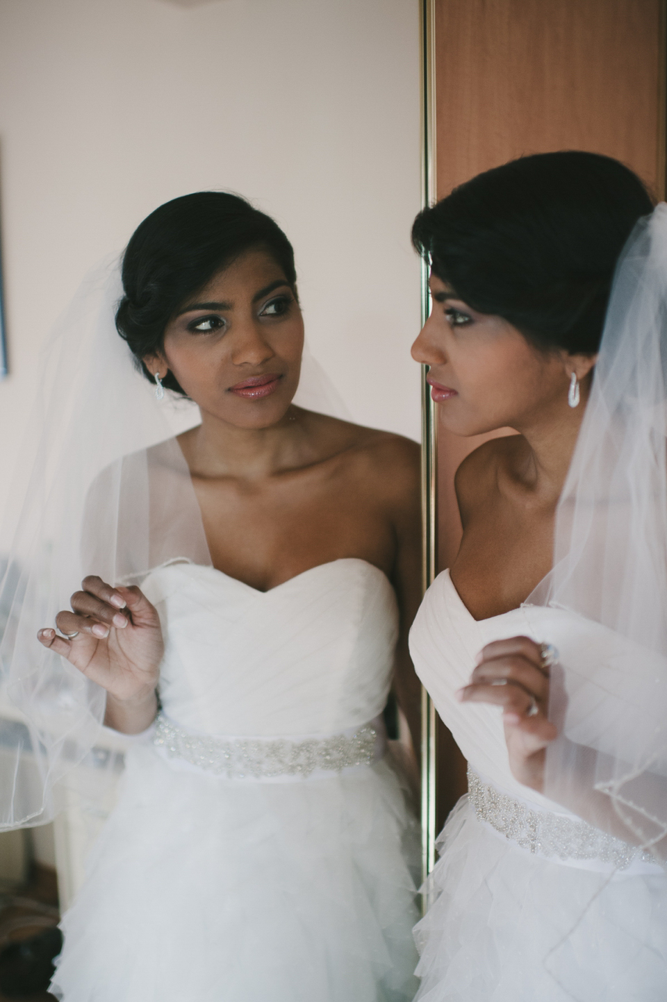 Vera Wang Wedding Dress // Slovakian Wedding // Photography by Brano Novak