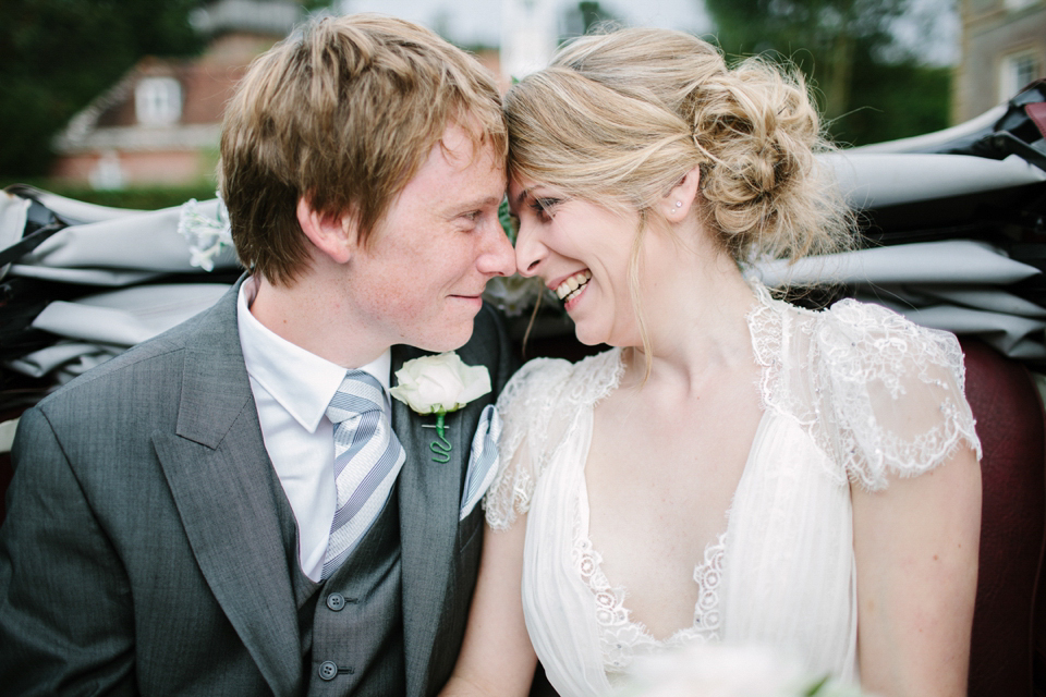 Aspen by Jenny Packham from Miss Bush Bridal in Surrey // Nautical themed wedding // Photography by Joanna Brown