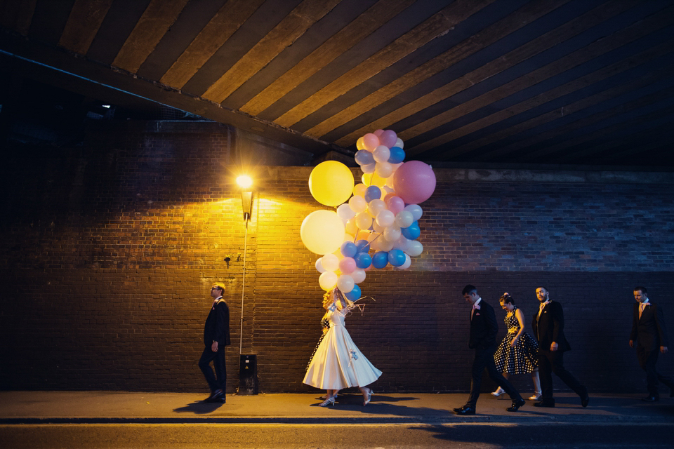 Fun and colourful London pub wedding // Photography by Assassynation