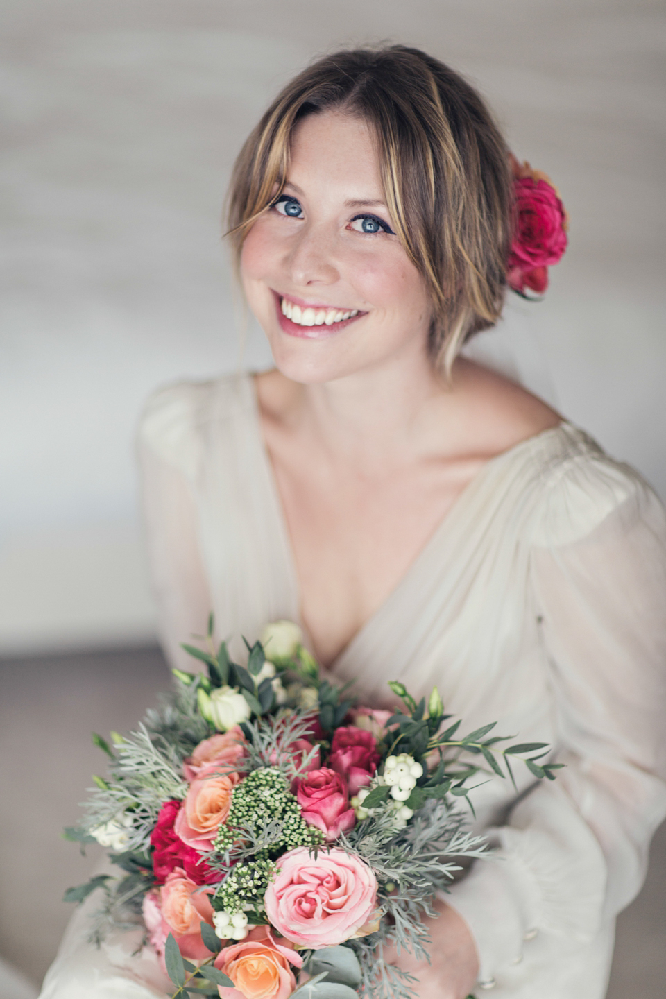 1940s vintage wedding dress by Elizabeth Avey // Tipi wedding in Anglesey // Rachel Hayton Photography