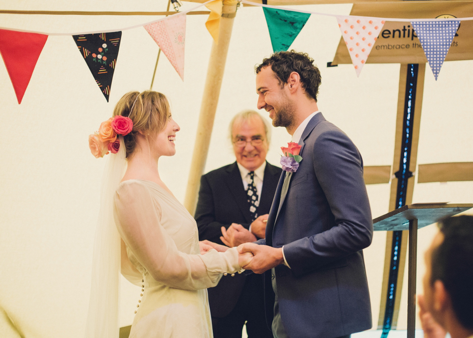 1940s vintage wedding dress by Elizabeth Avey // Tipi wedding in Anglesey // Rachel Hayton Photography