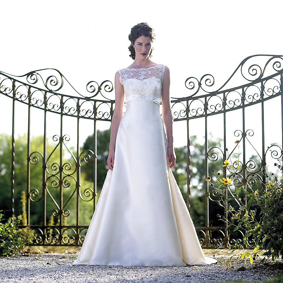 Stephanie Allin Couture - celebrating 20 years in bridal design