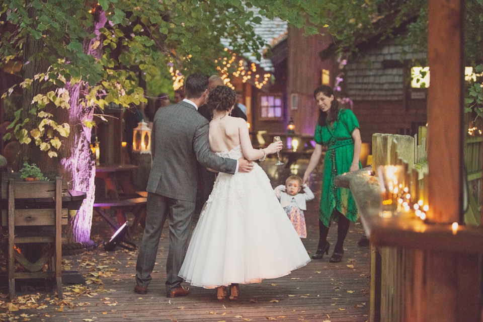 Justin Alexander wedding dress // Alnwick Treehouse wedding // Katy Melling Photography