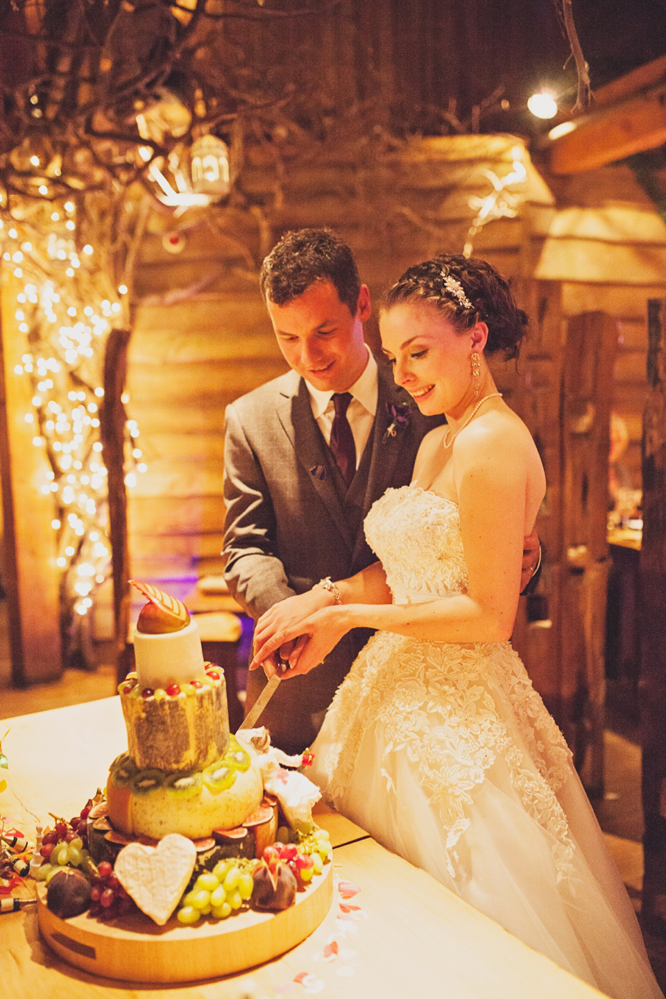 Justin Alexander wedding dress // Alnwick Treehouse wedding // Katy Melling Photography