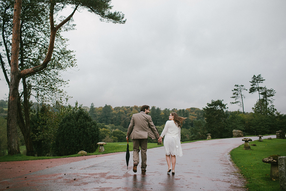 Nostalgic style elopement // Beautiful rainy day wedding // Coast wedding dress // Christopher Currie Photography