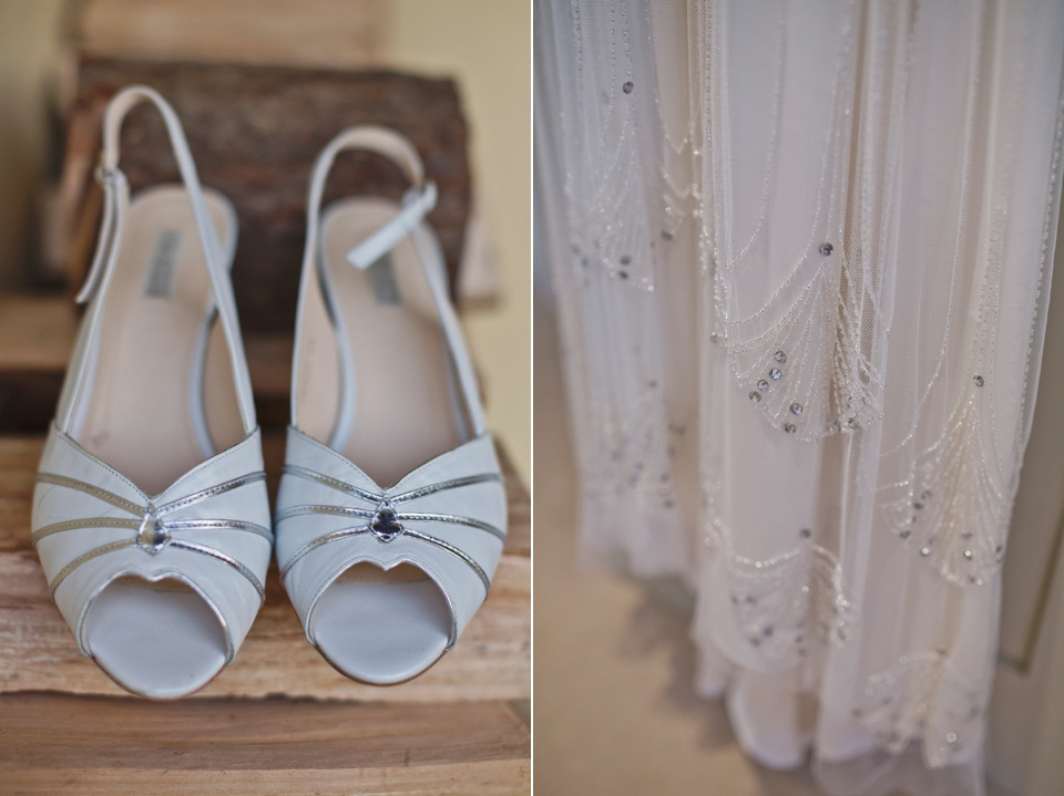 Jenny Packham wedding dress from Miss Bush Bridal, Surrey // Handmade wedding // Photography by Mark Tattersall