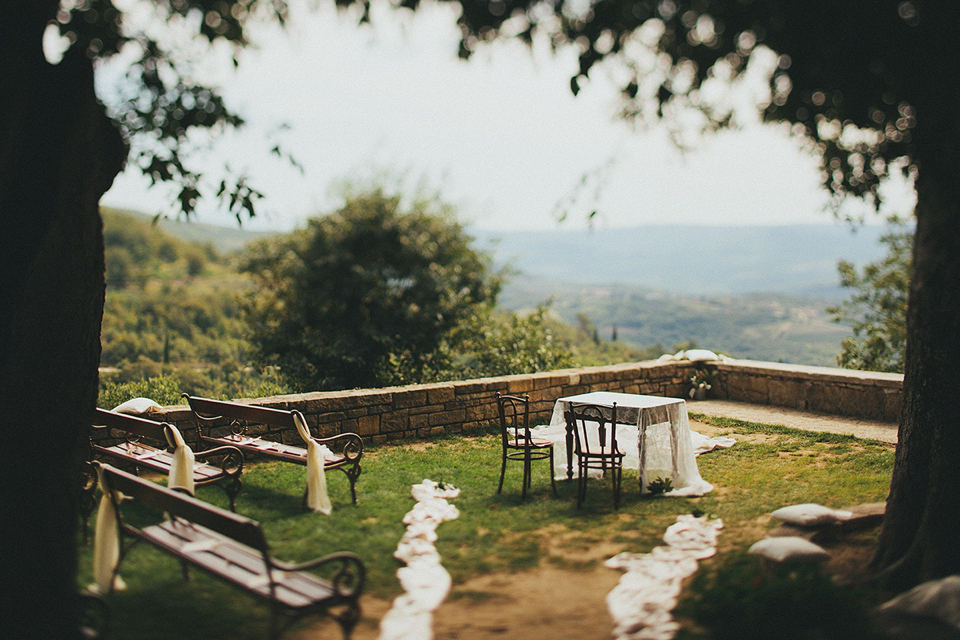 Luna by Jenny Packham // Wedding in Croatia