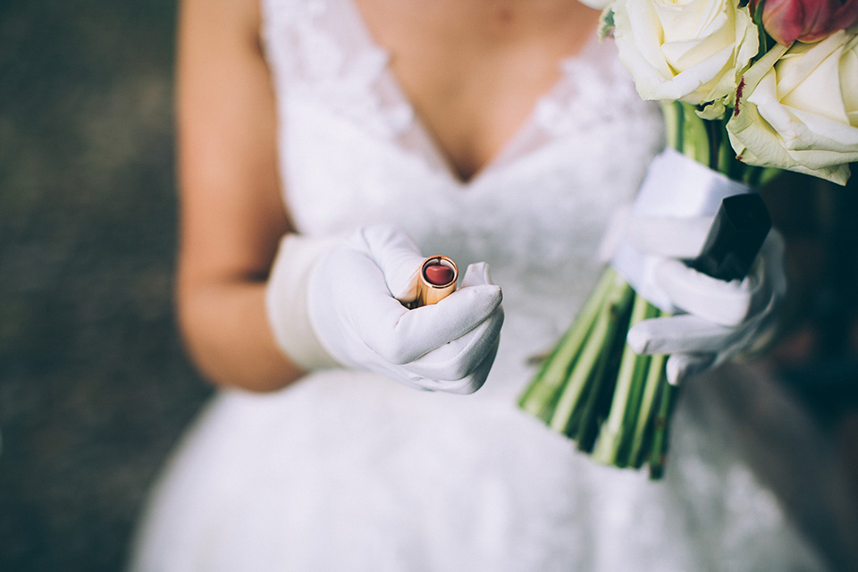 Friendship inspired wedding day // 50's style lace wedding dress // London wedding // Samuel Docker Photography