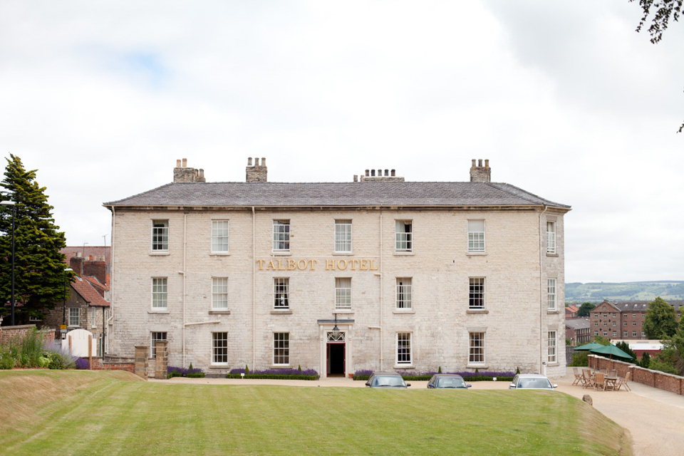 Imari by Jenny Packham // North Yorkshire Wedding // Photography by Annemarie King