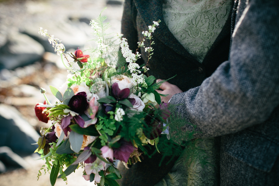 The Florist and the Fiddler // Scottish wedding at Crear // Rowanjoy wedding dress // Myrtle and Bracken flowers // Photography by Caro Weiss