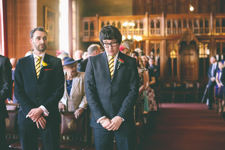 Yellow and red quirky retro Manchester wedding // Photography by Emma Boileau