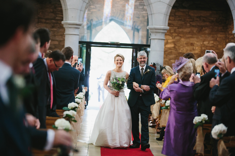 Elizabeth Stuart wedding dress // clean white contemporary wedding with a hint of woodland // Photography by Shane O’Sullivan of SOSAC Photography