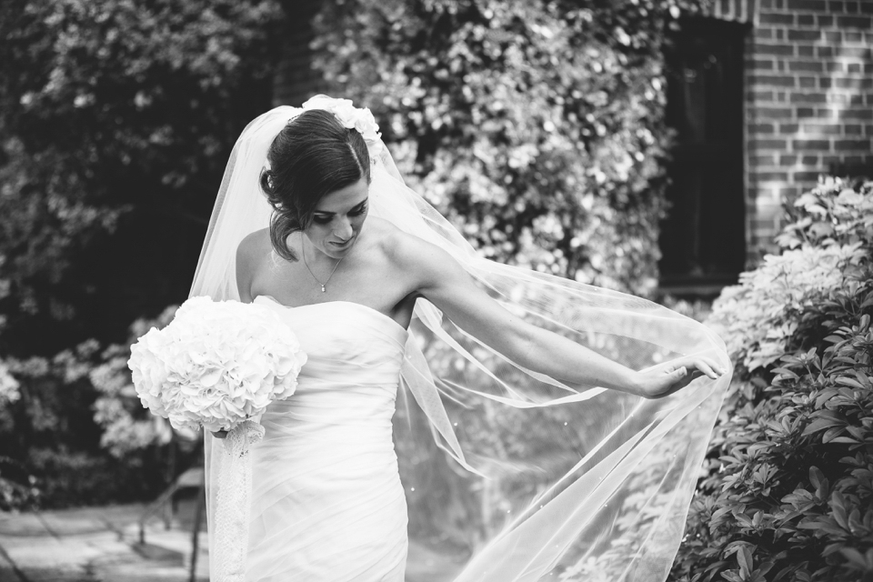 Vera Wang Elegance For a Day Full of Rustic, Countryside Charm | Love ...