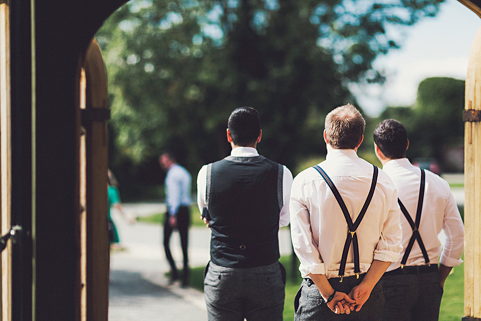 barn wedding, farm wedding, rustic farm wedding, eden jenny packham, steve gerrard photography