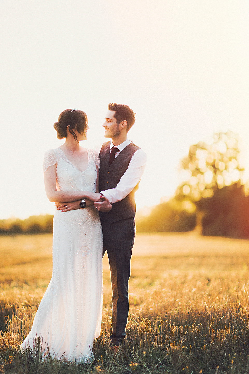 barn wedding, rustic wedding, Eden Jenny Packham, Autumn weddings, Steve Gerrard Photography