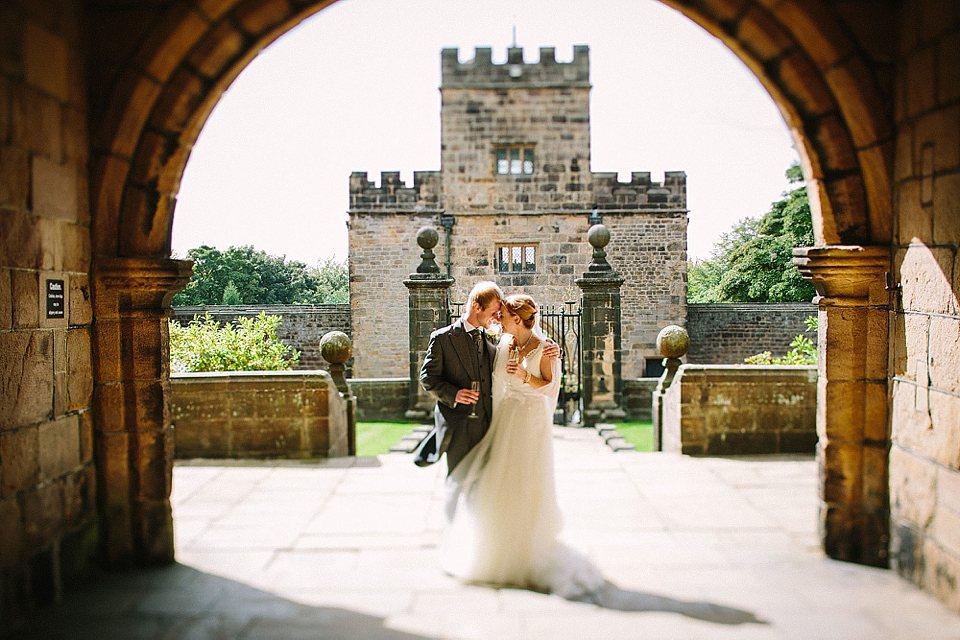 green wedding, lusan mandongus, hoghton tower wedding