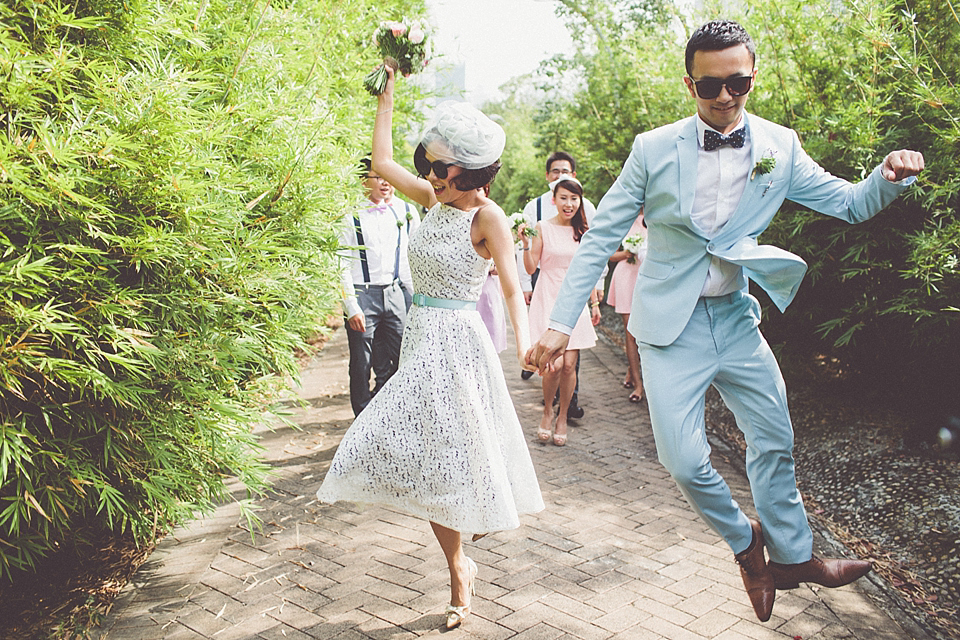 rooftop wedding, chinese bride, chinese wedding, vintage lace, monique lhuillier wedding dress