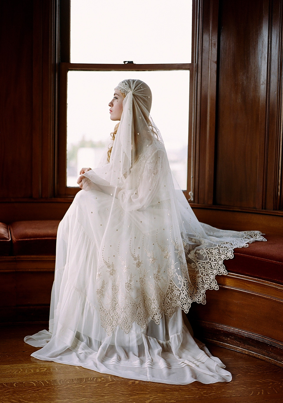 Fleur | Rose Embroidered Tulle Veil