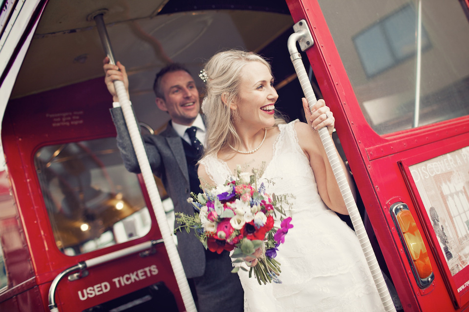 london pub wedding