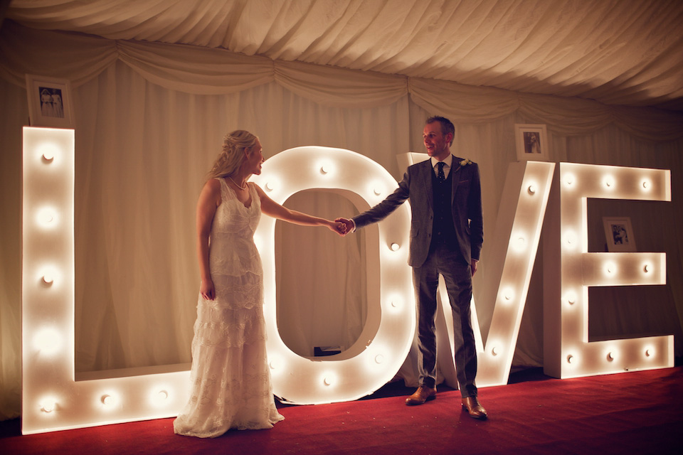 london pub wedding