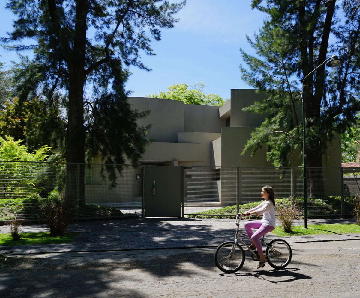 Lily cycling through the wealthy Buenos Aires suburb of La Horqueta where our family lived 1